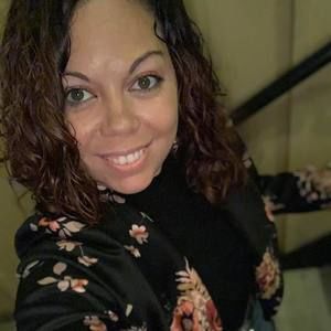 Meet your Posher, Mina